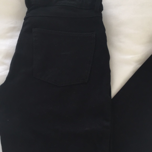 H&M Black Jeans - Picture 2 of 6